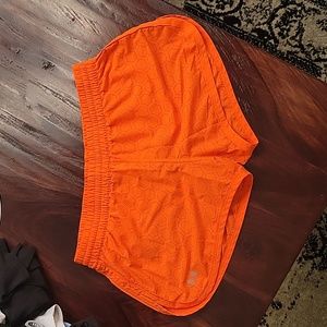 UnderArmour Athletic Shorts! Size M